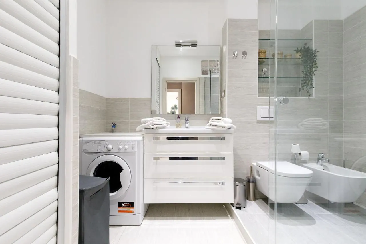 beautiful 3 room-flat near palais Cannes